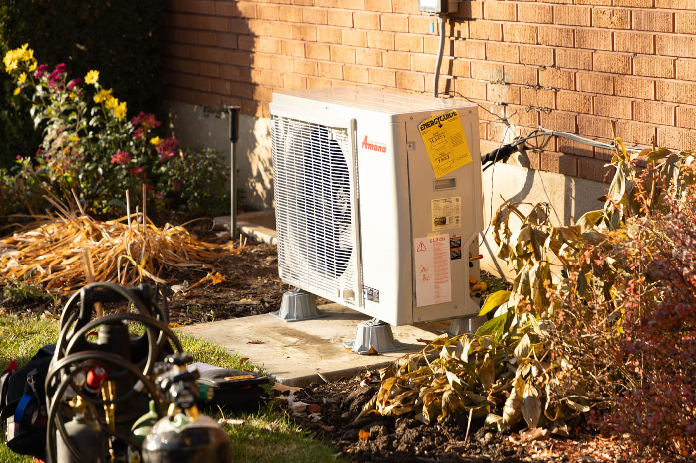 
		A professionally installed hvac system - get your routine hvac maintenance with Absolute Comfort.
	